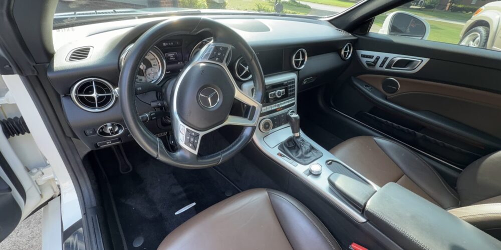 SLK350 02 int